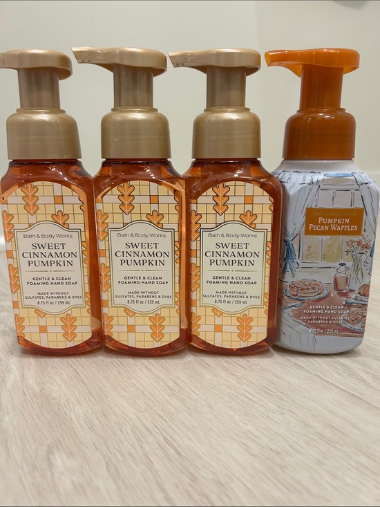 Bath & Body Works Other - Bath & Body Works (NWT) Foaming Hand Soap Set of 4 #9—Various Scents